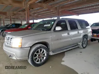 2005 Cadillac Escalade ESV z VIN 3GYFK66N65G231752, wystawiony jako Copart lot #58540095 z przebiegiem 203 720 mil mil oraz Szkody całkowita. Historia ofert i sprzedaży dostępna na DreamBid. Obrazek 1.