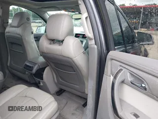 2014 GMC Acadia SLT z VIN 1GKKRRKD6EJ205993, wystawiony jako IAAI lot #42056772 z przebiegiem 287 943 mil mil oraz . Historia ofert i sprzedaży dostępna na DreamBid. Obrazek 8.