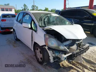 2013 Honda Fit with VIN JHMGE8H37DC063550, listed as a IAAI auction lot 41786000 with 187,854 mi miles. Bid and sale history available at carsss.com. Image 1.