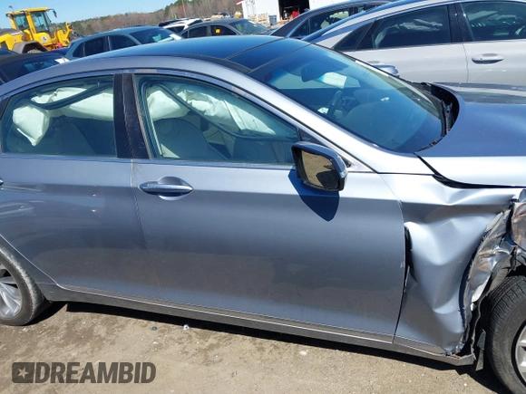 2017 Genesis G80 3.8L with VIN KMHGN4JE1HU195673, listed as a IAAI auction lot 41848806 with 147,327 mi miles. Bid and sale history available at carsss.com. Image 14.