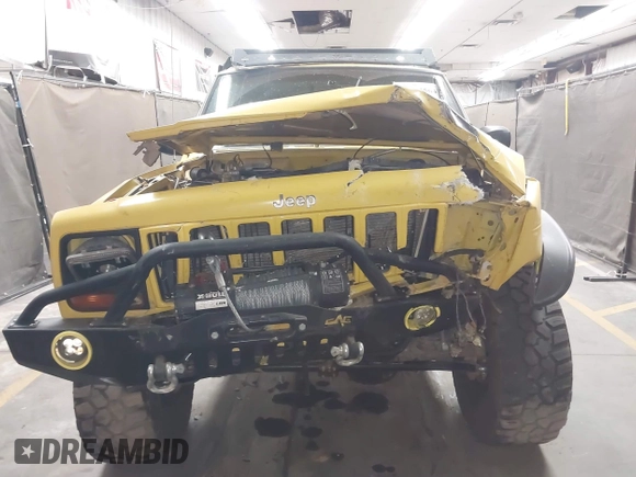 2001 Jeep Cherokee Sport with VIN 1J4FF48S41L580319, listed as a IAAI auction lot 42064564 with 257,534 mi miles and . Bid and sale history available at DreamBid. Image 12.
