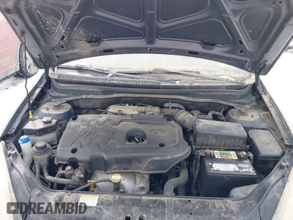 2008 Hyundai Accent GLS with VIN KMHCN46C88U270746, listed as a IAAI auction lot 41392092 with 146,419 mi miles. Bid and sale history available at carsss.com. Image 10.