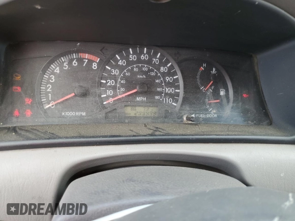 2004 Toyota Corolla CE with VIN 1NXBR32E04Z318235, listed as a Copart auction lot 55072815 with 299,999 mi miles and Clean Title. Bid and sale history available at DreamBid. Image 9.