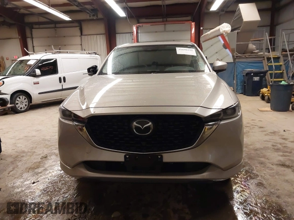2024 Mazda CX-5 2.5 S Premium Package with VIN JM3KFBDL2R0431998, listed as a IAAI auction lot 41690216 with 14,037 mi miles. Bid and sale history available at carsss.com. Image 12.
