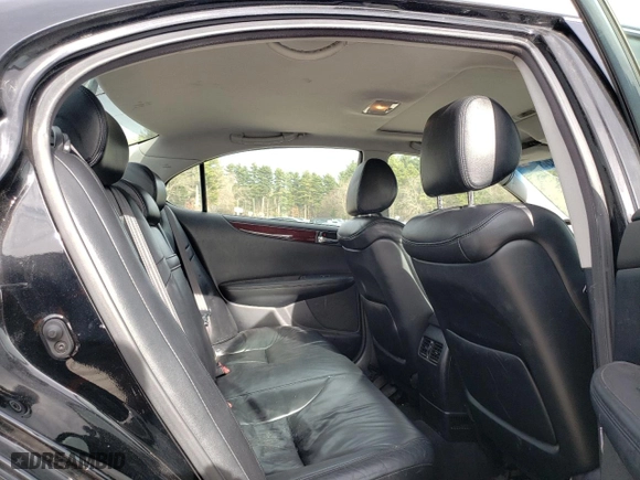 2002 Lexus ES 300 with VIN JTHBF30G420026124, listed as a Copart auction lot 49049045 with 246,398 mi miles and Clean Title. Bid and sale history available at carsss.com. Image 10.