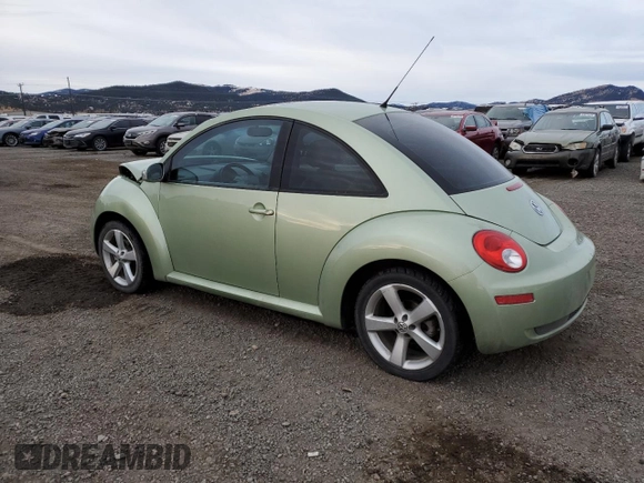 2006 Volkswagen New Beetle Coupe with VIN 3VWSR31C96M416530, listed as a Copart auction lot 86273434 with 65,626 mi miles and Clean Title. Bid and sale history available at carsss.com. Image 2.