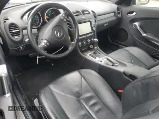 2006 Mercedes-Benz SLK 280 z VIN WDBWK54F06F106825, wystawiony jako Copart lot #88757115 z przebiegiem 71 383 mil mil oraz Szkody całkowita. Historia ofert i sprzedaży dostępna na DreamBid. Obrazek 8.