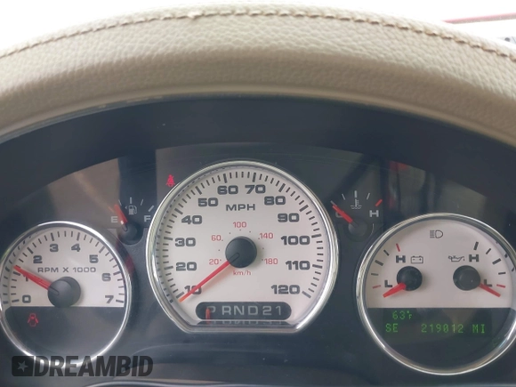 2004 Ford F-150 XLT with VIN 1FTPW14564KC89792, listed as a IAAI auction lot 41658885 with 219,012 mi miles. Bid and sale history available at carsss.com. Image 7.