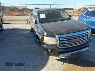 2016 GMC Canyon 2WD SLT with VIN 1GTG5DE35G1102893, listed as a IAAI auction lot 41798727 with 151,166 mi miles. Bid and sale history available at carsss.com. Image 1.