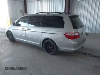 2006 Honda Odyssey EX-L z VIN 5FNRL387X6B413006, wystawiony jako IAAI lot #41687289 z przebiegiem 192 701 mil mil oraz . Historia ofert i sprzedaży dostępna na DreamBid. Obrazek 3.