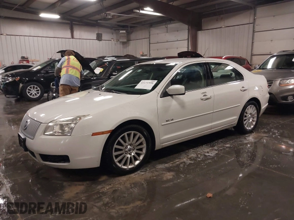 2008 Mercury Milan Premier with VIN 3MEHM08Z38R604372, listed as a IAAI auction lot 41131598 with 104,302 mi miles and . Bid and sale history available at DreamBid. Image 17.