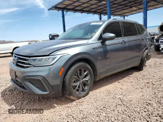 2022 Volkswagen Tiguan SE z VIN 3VV2B7AX4NM056780, wystawiony jako Copart lot #55173915 z przebiegiem 79 165 mil mil oraz Szkoda całkowita • Salvage title. Historia ofert i sprzedaży dostępna na DreamBid. Obrazek 1.