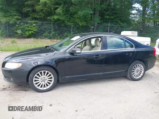 2008 Volvo S80 3.2L with VIN YV1AS982881065283, listed as a IAAI auction lot 42556767 with 152,728 mi miles and . Bid and sale history available at DreamBid. Image 12.