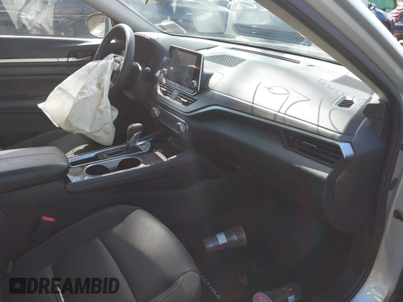 2023 Nissan Altima SV z VIN 1N4BL4DV3PN332952, wystawiony jako IAAI lot #41731261 z przebiegiem 16 720 mil mil oraz . Historia ofert i sprzedaży dostępna na DreamBid. Obrazek 5.