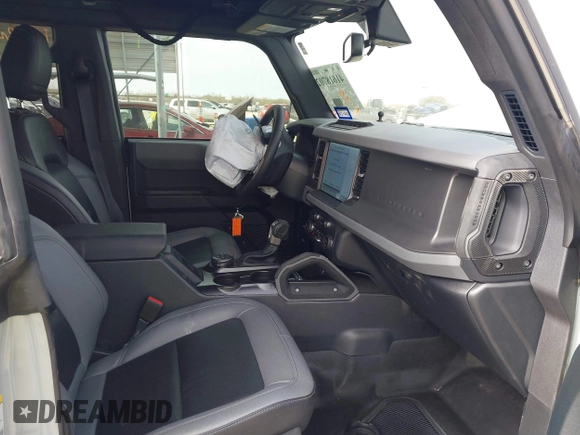 2024 Ford Bronco Big Bend with VIN 1FMDE7BH3RLA33306, listed as a IAAI auction lot 41618702 with 10,975 mi miles and . Bid and sale history available at DreamBid. Image 5.