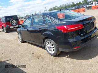 2017 Ford Focus SE с VIN 1FADP3F20HL346606, выставлен на аукционе IAAI как лот 42198410 с пробегом 10 879 миль миль и . История ставок и продаж доступна на DreamBid. Изображение 3.