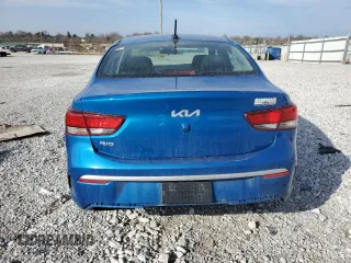 2023 Kia Rio S z VIN 3KPA24AD2PE529734, wystawiony jako Copart lot #48755585 z przebiegiem 99 031 mil mil oraz Szkody całkowita. Historia ofert i sprzedaży dostępna na DreamBid. Obrazek 6.