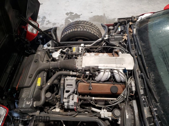 1986 Chevrolet Corvette z VIN 1G1YY0780G5118238, wystawiony jako Copart lot #44241245 z przebiegiem 92 333 mil mil oraz Szkoda całkowita • Salvage title. Historia ofert i sprzedaży dostępna na DreamBid. Obrazek 11.