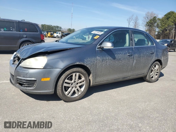 2007 Volkswagen Jetta 2.5 z VIN 3VWSF71K77M092907, wystawiony jako Copart lot #46819635 z przebiegiem 234 826 mil mil oraz Nie do naprawy • Non repairable. Historia ofert i sprzedaży dostępna na DreamBid. Obrazek 1.