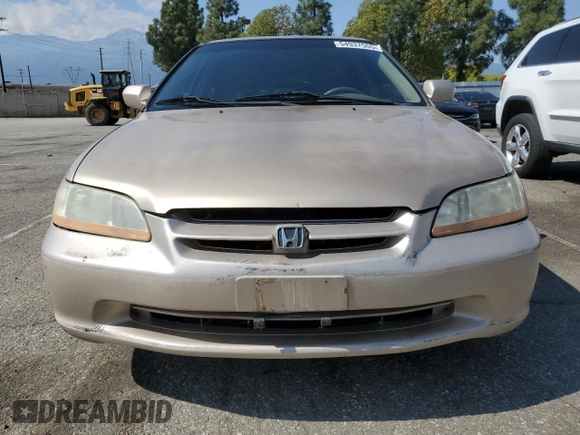 2000 Honda Accord LX z VIN 1HGCG1643YA089899, wystawiony jako Copart lot #54937555 z przebiegiem 196 596 mil mil oraz Szkoda całkowita • Salvage title. Historia ofert i sprzedaży dostępna na DreamBid. Obrazek 5.