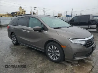 2021 Honda Odyssey EX-L with VIN 5FNRL6H77MB026329, listed as a Copart auction lot 48042705 with 45,046 mi miles and Salvage Title. Bid and sale history available at DreamBid. Image 4.
