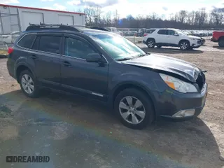 2012 Subaru Outback 2.5i Prem with VIN 4S4BRBCC4C3214133, listed as a IAAI auction lot 40945356 with 162,413 mi miles. Bid and sale history available at carsss.com. Image 1.