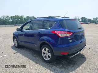 2013 Ford Escape SE z VIN 1FMCU9GX2DUD00321, wystawiony jako IAAI lot #42494558 z przebiegiem 117 600 mil mil oraz . Historia ofert i sprzedaży dostępna na DreamBid. Obrazek 3.