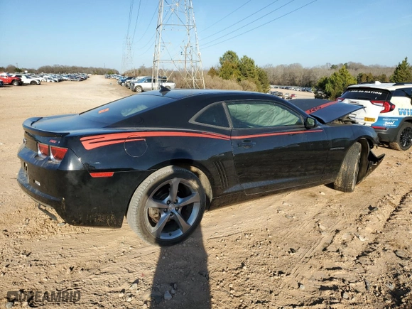 2013 Chevrolet Camaro LT with VIN 2G1FC1E3XD9209745, listed as a Copart auction lot 43933035 with 0 mi miles and Salvage Title. Bid and sale history available at carsss.com. Image 3.