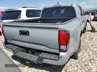 2018 Toyota Tacoma SR with VIN 3TMCZ5AN1JM140275, listed as a Copart auction lot 50611135 with Not Provided miles and Salvage Title. Bid and sale history available at DreamBid. Image 6.