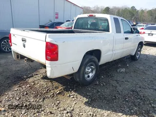 2005 Dodge Dakota ST with VIN 1D7HE22K75S160795, listed as a IAAI auction lot 41569099 with 254,592 mi miles and . Bid and sale history available at DreamBid. Image 4.