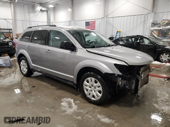 2017 Dodge Journey SE z VIN 3C4PDCAB1HT705098, wystawiony jako Copart lot #44443325 z przebiegiem 112 858 mil mil oraz Czysty tytuł • Clean title. Historia ofert i sprzedaży dostępna na DreamBid. Obrazek 4.