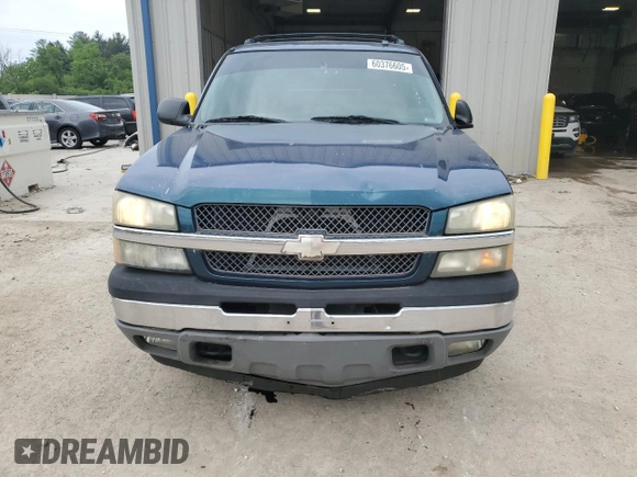 2005 Chevrolet Avalanche LS z VIN 3GNEC12Z55G273217, wystawiony jako Copart lot #60376605 z przebiegiem 265 479 mil mil oraz Czysty tytuł • Clean title. Historia ofert i sprzedaży dostępna na DreamBid. Obrazek 5.