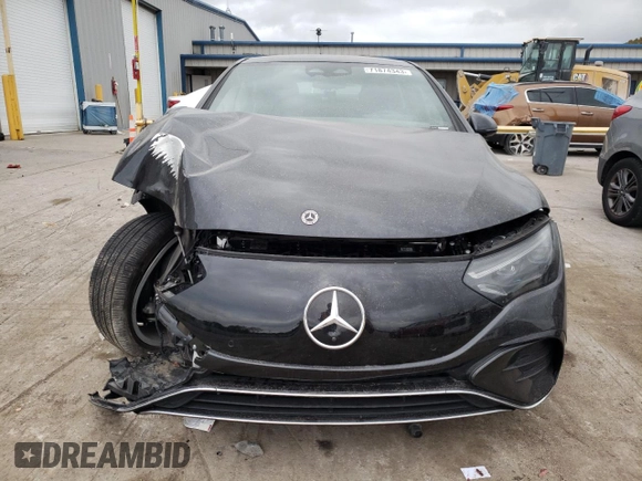 2023 Mercedes-Benz EQE 350+ z VIN W1KEG2BB3PF018727, wystawiony jako Copart lot #71874343 z przebiegiem Nie podano mil oraz . Historia ofert i sprzedaży dostępna na DreamBid. Obrazek 5.