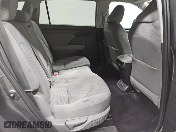 2021 Toyota Highlander L with VIN 5TDBZRBH3MS078040, listed as a Copart auction lot 53800765 with 39,141 mi miles and Clean title. Bid and sale history available at DreamBid. Image 11.