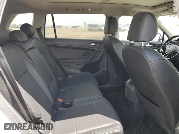 2018 Volkswagen Tiguan SEL с VIN 3VV2B7AX2JM149176, выставлен на аукционе Copart как лот 62176525 с пробегом 139 556 миль миль и Списание • Salvage title. История ставок и продаж доступна на DreamBid. Изображение 11.