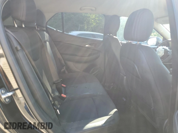 2023 Buick Encore GX Select z VIN KL4MMESL9PB055582, wystawiony jako Copart lot #62452115 z przebiegiem 30 207 mil mil oraz Szkoda całkowita • Salvage title. Historia ofert i sprzedaży dostępna na DreamBid. Obrazek 11.