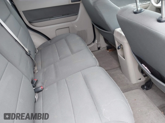 2009 Ford Escape Hybrid with VIN 1FMCU59369KB61445, listed as a IAAI auction lot 42377759 with Not provided miles and . Bid and sale history available at DreamBid. Image 8.