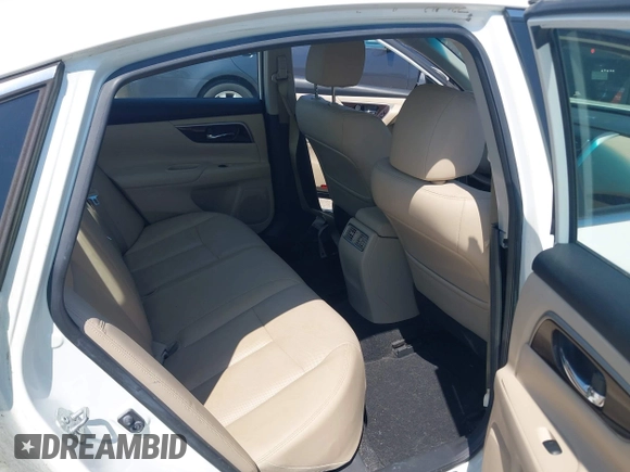 2015 Nissan Altima S with VIN 1N4AL3AP2FN399469, listed as a IAAI auction lot 42021456 with 33,885 mi miles and . Bid and sale history available at DreamBid. Image 8.