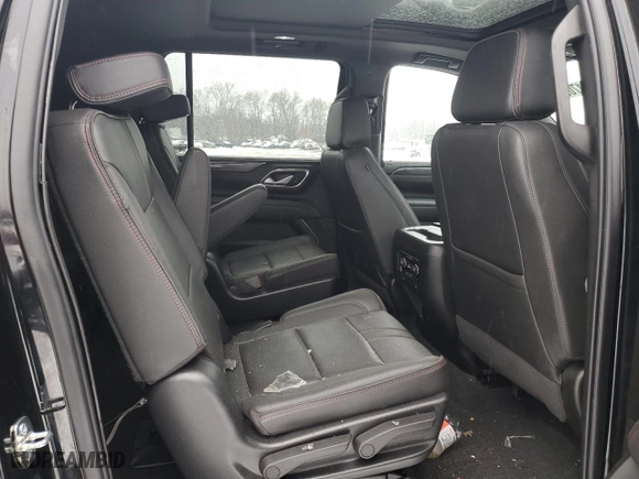 2022 Chevrolet Suburban RST with VIN 1GNSKEKL2NR344348, listed as a Copart auction lot 84170974 with 30,927 mi miles and Salvage Title. Bid and sale history available at carsss.com. Image 11.