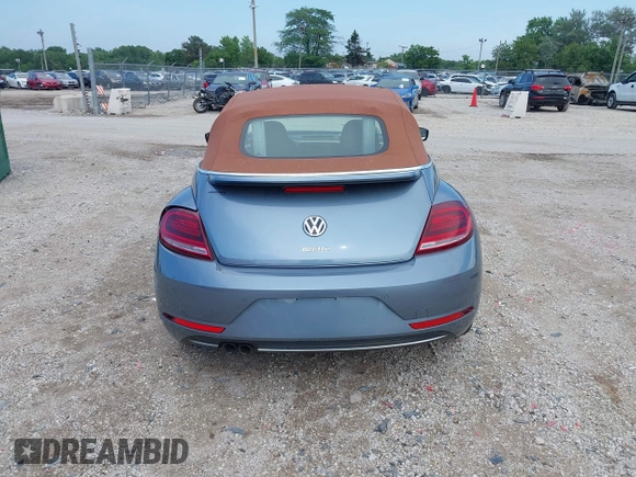 2019 Volkswagen Beetle S with VIN 3VW5DAAT2KM508489, listed as a IAAI auction lot 42539059 with Not provided miles and . Bid and sale history available at DreamBid. Image 16.