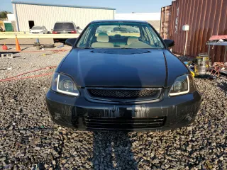 2000 Honda Civic DX with VIN 1HGEJ6629YL058330, listed as a Copart auction lot 45774655 with 201,050 mi miles and Salvage Title. Bid and sale history available at carsss.com. Image 5.