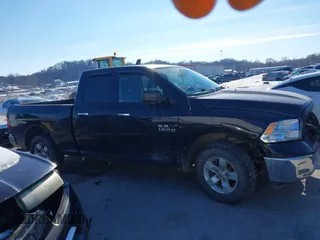 2013 Ram 1500 SLT z VIN 1C6RR7GP3DS553171, wystawiony jako IAAI lot #41295214 z przebiegiem 207 390 mil mil oraz . Historia ofert i sprzedaży dostępna na DreamBid. Obrazek 13.