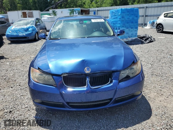 2008 BMW 3 Series 328i z VIN WBAVA33518P142319, wystawiony jako Copart lot #57081045 z przebiegiem 157 411 mil mil oraz Szkoda całkowita • Salvage title. Historia ofert i sprzedaży dostępna na DreamBid. Obrazek 5.