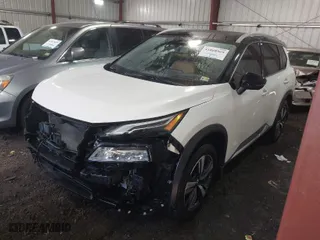 2021 Nissan Rogue Platinum with VIN JN8AT3DD2MW302259, listed as a IAAI auction lot 41868969 with 53,310 mi miles. Bid and sale history available at carsss.com. Image 2.