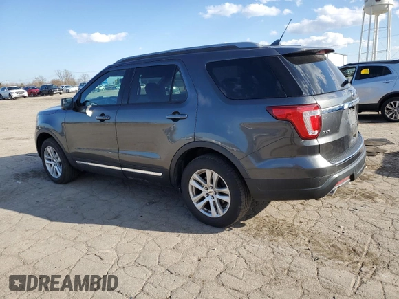 2018 Ford Explorer XLT with VIN 1FM5K8D89JGB05218, listed as a Copart auction lot 49949485 with 86,223 mi miles and Clean Title. Bid and sale history available at carsss.com. Image 2.