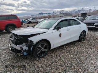 2021 Mercedes-Benz A 220 z VIN W1K3G4FB5MJ295398, wystawiony jako Copart lot #85336954 z przebiegiem Nie podano mil oraz Szkoda całkowita • Salvage title. Historia ofert i sprzedaży dostępna na DreamBid. Obrazek 1.