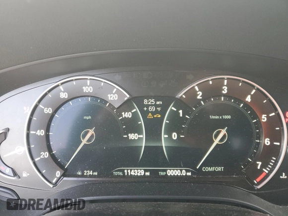 2018 BMW 5 Series 530i xDrive with VIN WBAJA7C55JWA74479, listed as a Copart auction lot 59689085 with 114,329 mi miles and Salvage title. Bid and sale history available at DreamBid. Image 9.