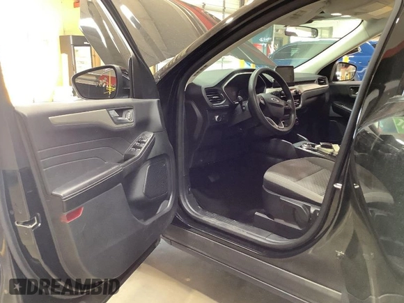2021 Ford Escape SE Hybrid z VIN 1FMCU0BZ1MUA52776, wystawiony jako IAAI lot #42053804 z przebiegiem 67 754 mil mil oraz . Historia ofert i sprzedaży dostępna na DreamBid. Obrazek 1.