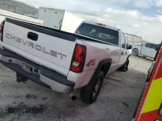 2006 Chevrolet Silverado 3500 SRW Wrk Trk with VIN 1GCHK33D96F177939, listed as a Copart auction lot 83964794 with 356,434 mi miles and Salvage Title. Bid and sale history available at carsss.com. Image 3.