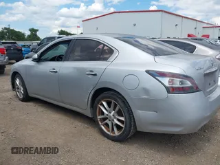 2014 Nissan Maxima SV z VIN 1N4AA5APXEC479159, wystawiony jako IAAI lot #42234950 z przebiegiem 187 187 mil mil oraz . Historia ofert i sprzedaży dostępna na DreamBid. Obrazek 3.